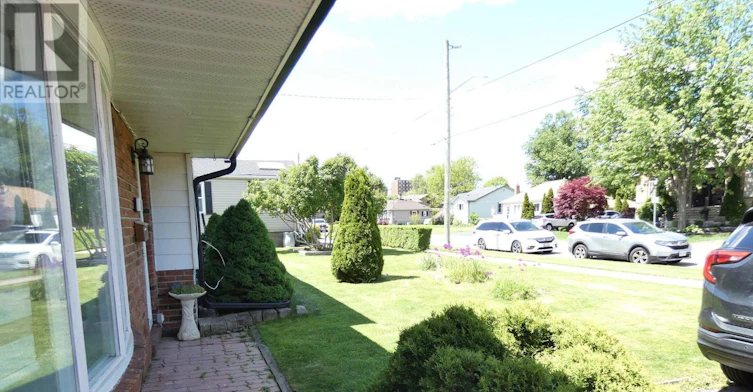 1-98 Barton Street, Milton, ON, L9T 1C9 - 13