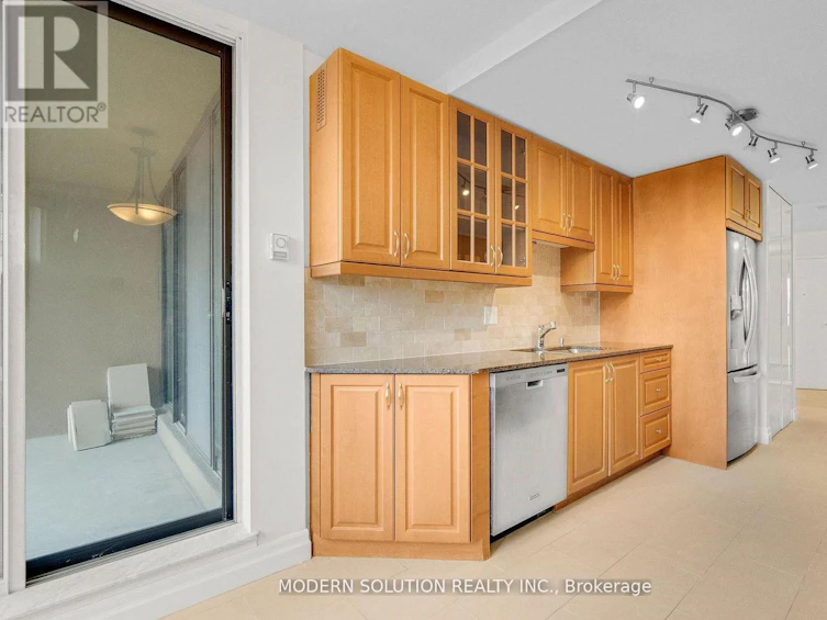 426-32 Clarissa Drive, Richmond Hill, ON, L4C 9R7 - 19