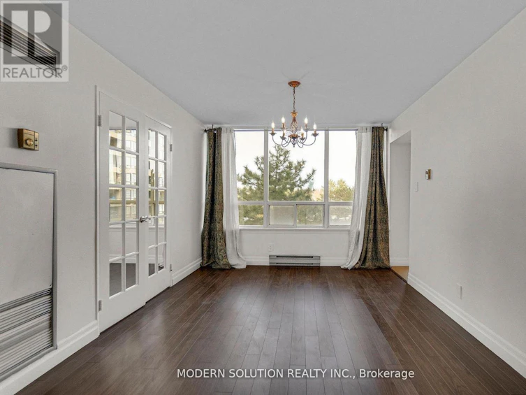 426-32 Clarissa Drive, Richmond Hill, ON, L4C 9R7 - 14