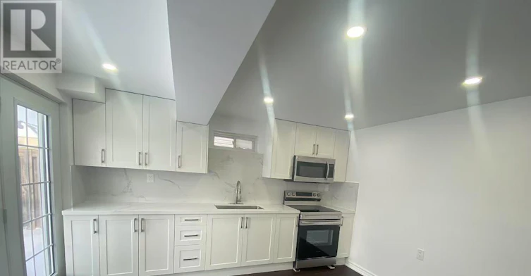 1716 Arborwood Drive, Oshawa, ON, L1K 0P1 - 2