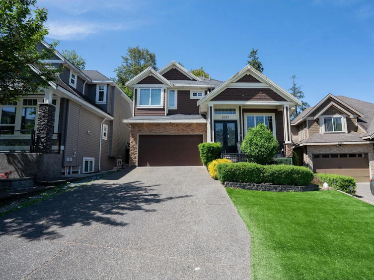 6287 148a Street, Surrey, BC, V3W 2W9