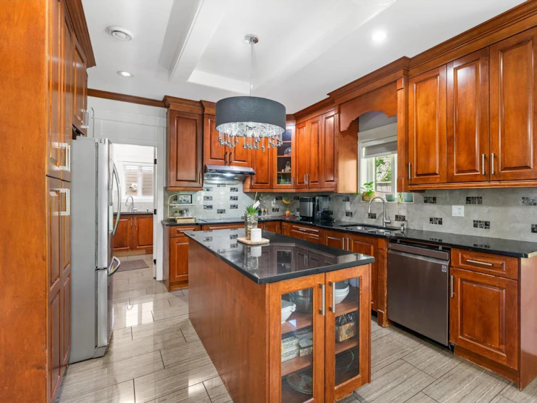 6287 148a Street, Surrey, BC, V3W 2W9 - 4