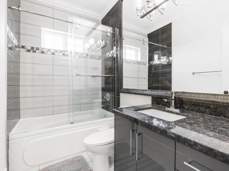 6287 148a Street, Surrey, BC, V3W 2W9 - 18