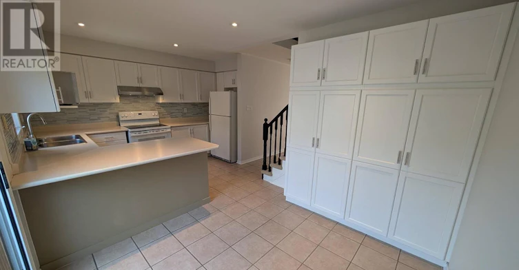 2-19 Skeens Lane, Toronto, ON, M8W 4Z5 - 10