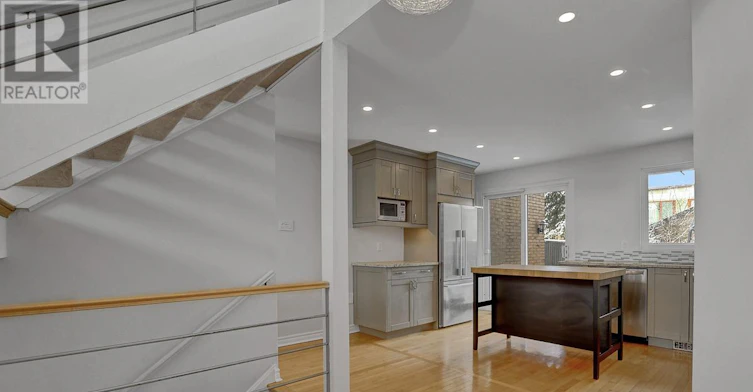 261 Bruyere Street, Ottawa, ON, K1N 5E5 - 12