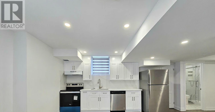 14 Arksey (Bsmnt Street, Whitby, ON, L1P 0G5 - 5