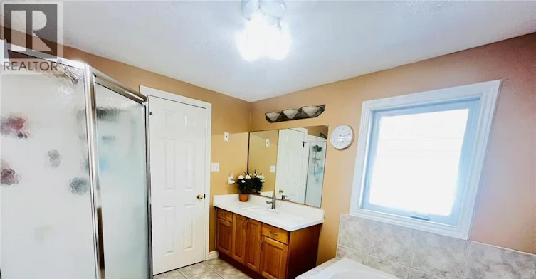 136 Hidden Creek Drive, Kitchener, ON, N2N 3N7 - 14