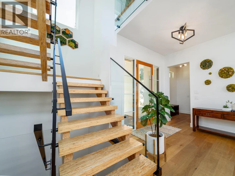 4451 Hayes Road, Kelowna, BC, V1W 5A7 - 16