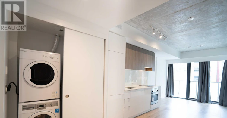 318-161 Roehampton Avenue, Toronto, ON, M4P 1P9 - 5