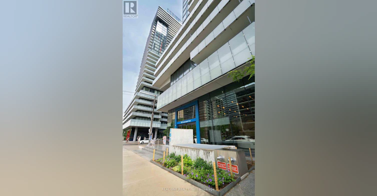 318-161 Roehampton Avenue, Toronto, ON, M4P 1P9 - 2