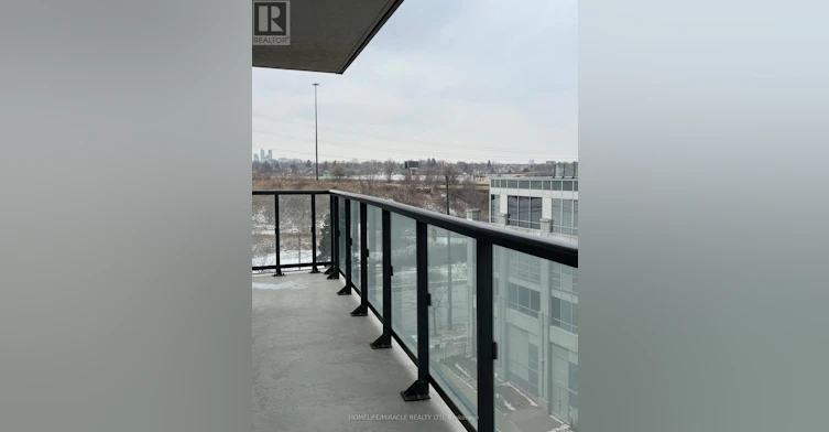 611-38 Annie Craig Drive, Toronto, ON, M8V 0G9 - 8