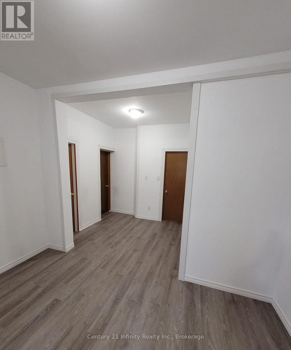 B-555 Ritson Road S, Oshawa, ON, L1H 5K6 - 2