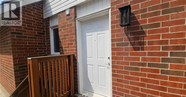 LOWER-10 Doll Court, Kitchener, ON, N2E 4H1 - 2