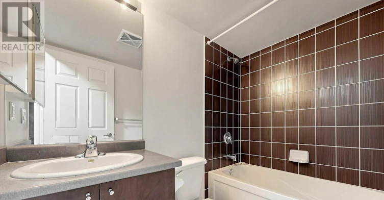 1012-19 Grand Trunk Crescent, Toronto, ON, M5J 3A3 - 21