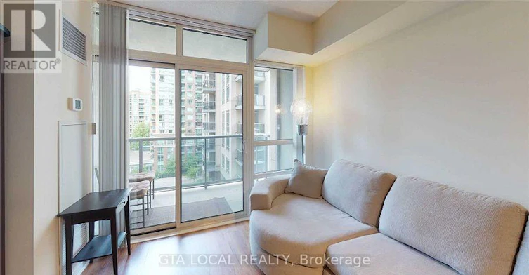701-3 Michael Power Place, Toronto, ON, M9A 0A2 - 8