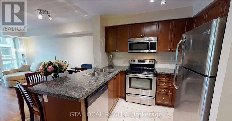 701-3 Michael Power Place, Toronto, ON, M9A 0A2 - 4