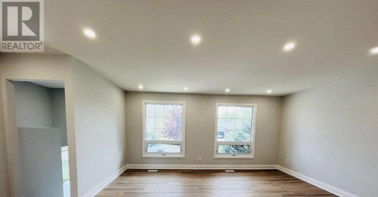 MAIN-26 Oren Boulevard, Barrie, ON, L4N 4M1 - 14