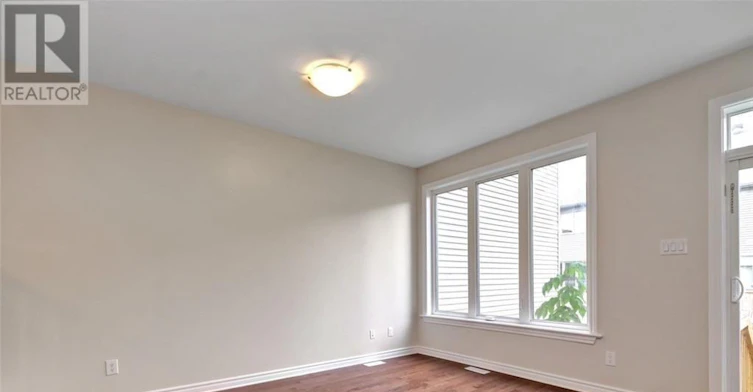 502 Muscari Street, Ottawa, ON, K1T 0S3 - 6