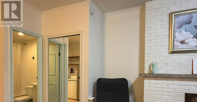 1A-366 Lippincott Street, Toronto, ON, M5S 2P7 - 2