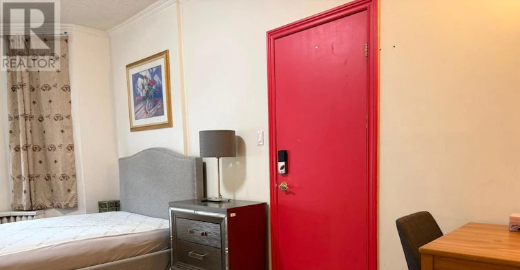 1A-366 Lippincott Street, Toronto, ON, M5S 2P7 - 3