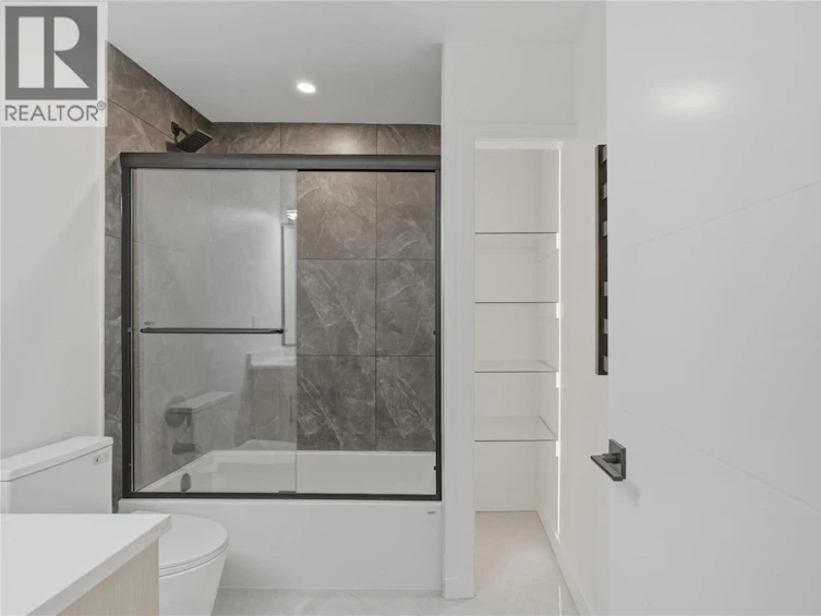 1259 Hook Drive, Kamloops, BC, V2B 7S8 - 34