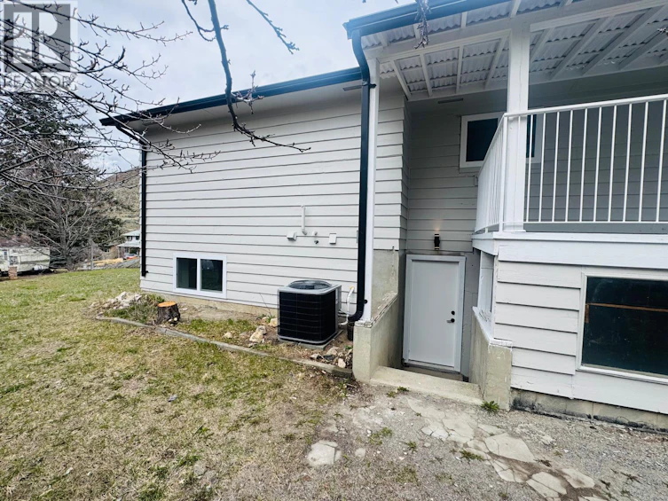 1259 Hook Drive, Kamloops, BC, V2B 7S8 - 47
