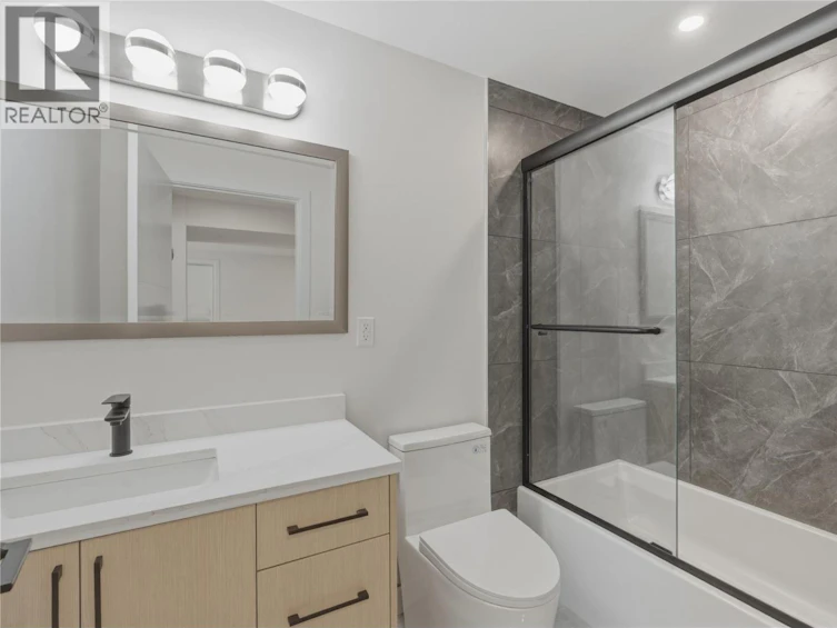 1259 Hook Drive, Kamloops, BC, V2B 7S8 - 16
