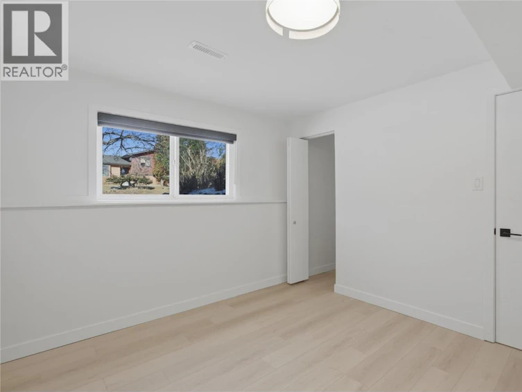 1259 Hook Drive, Kamloops, BC, V2B 7S8 - 36