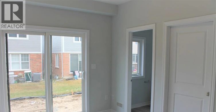 14-124 Compass Trail, Cambridge, ON, N3E 0E3 - 2