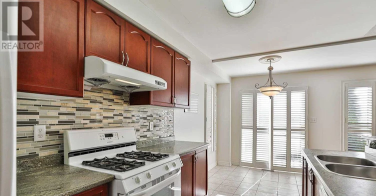 348 Kittridge Road, Oakville, ON, L6H 7K8 - 13