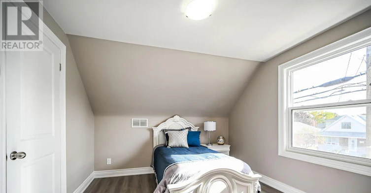 UPPER-49 41st Street EAST, Hamilton, ON, L8T 2Z4 - 27