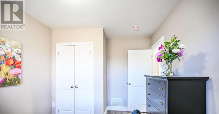 UPPER-49 41st Street EAST, Hamilton, ON, L8T 2Z4 - 18