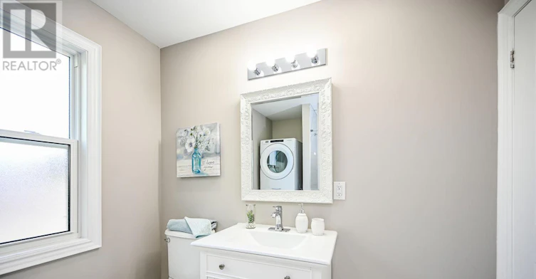 UPPER-49 41st Street EAST, Hamilton, ON, L8T 2Z4 - 22