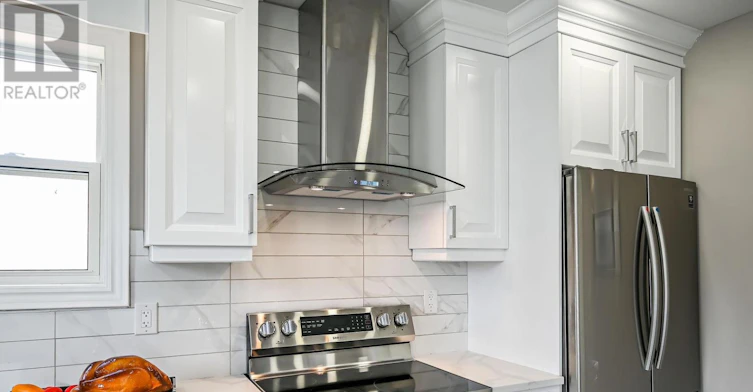 UPPER-49 41st Street EAST, Hamilton, ON, L8T 2Z4 - 11
