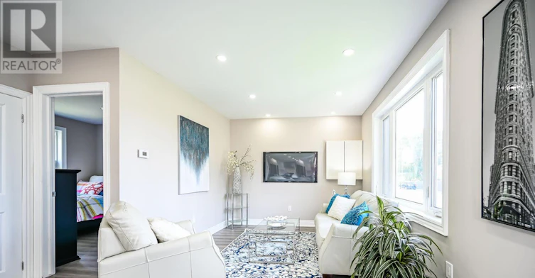 UPPER-49 41st Street EAST, Hamilton, ON, L8T 2Z4 - 12