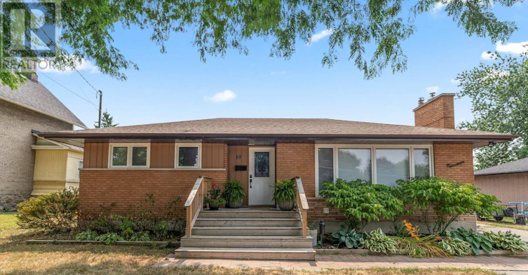 LOWER-19 Kawartha Drive, Kawartha Lakes, ON, K9V 1A6