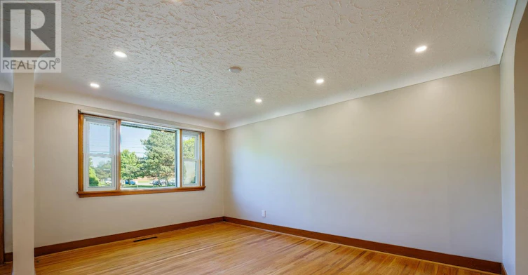 1-127 Louth Street, St. Catharines, ON, L2S 2T8 - 6