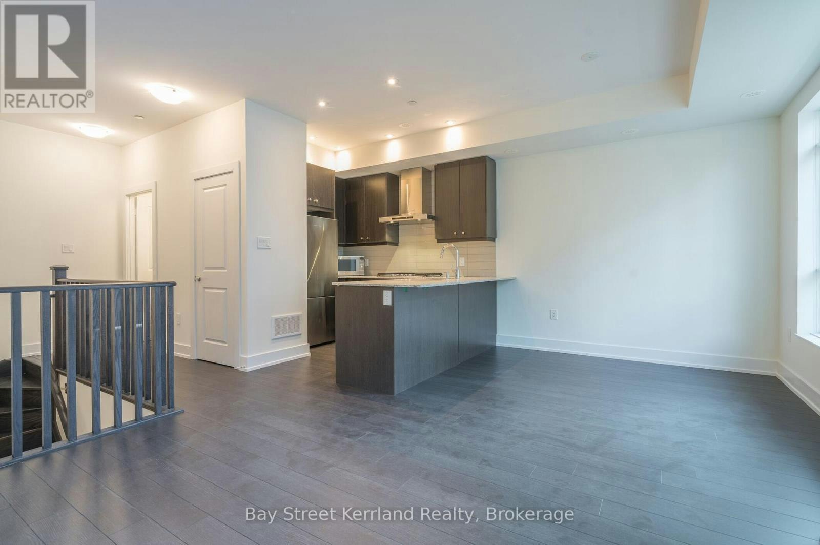 5-52 Holmes Avenue W, Toronto, ON, M2N 0J9 - 3
