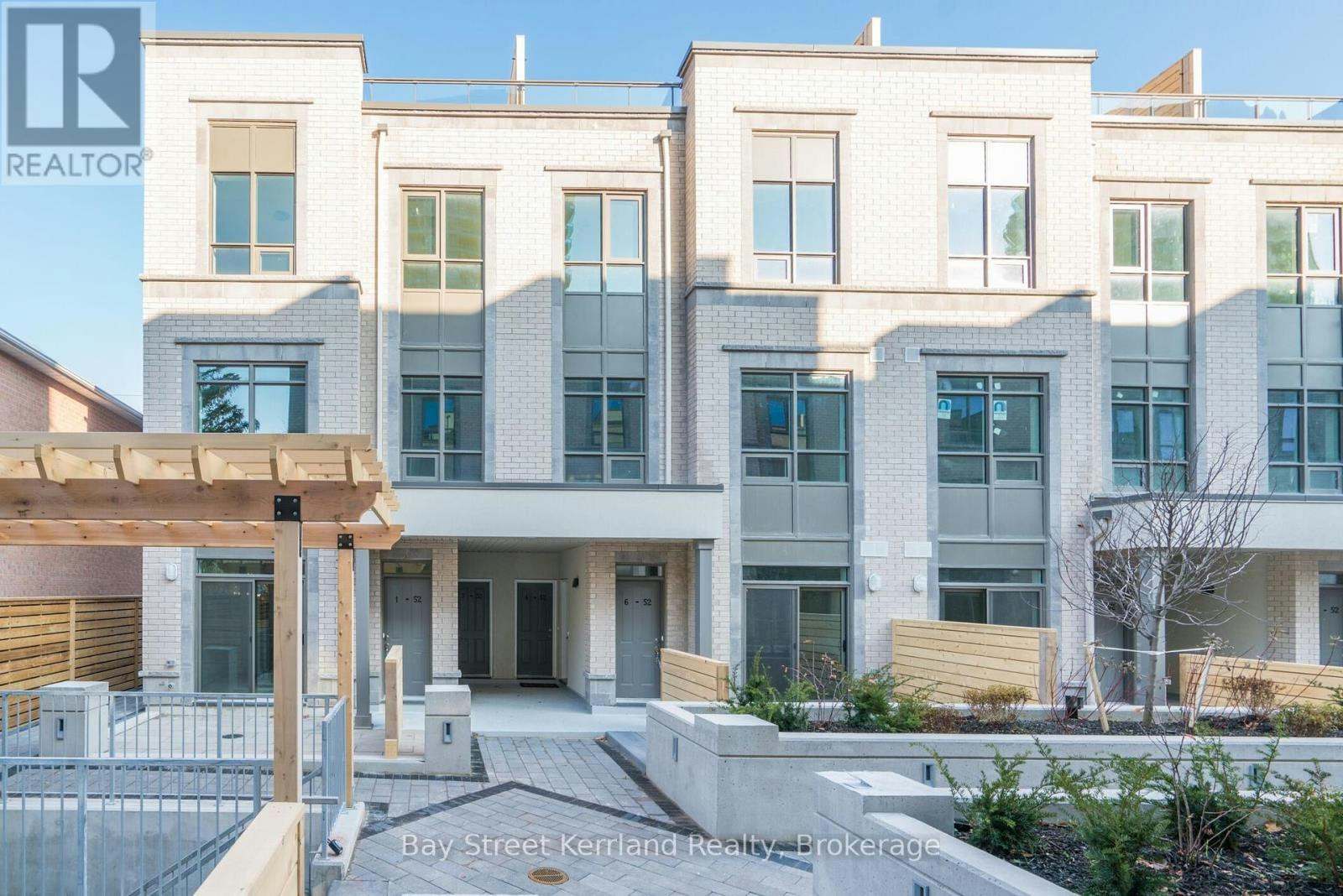 5-52 Holmes Avenue W, Toronto, ON, M2N 0J9