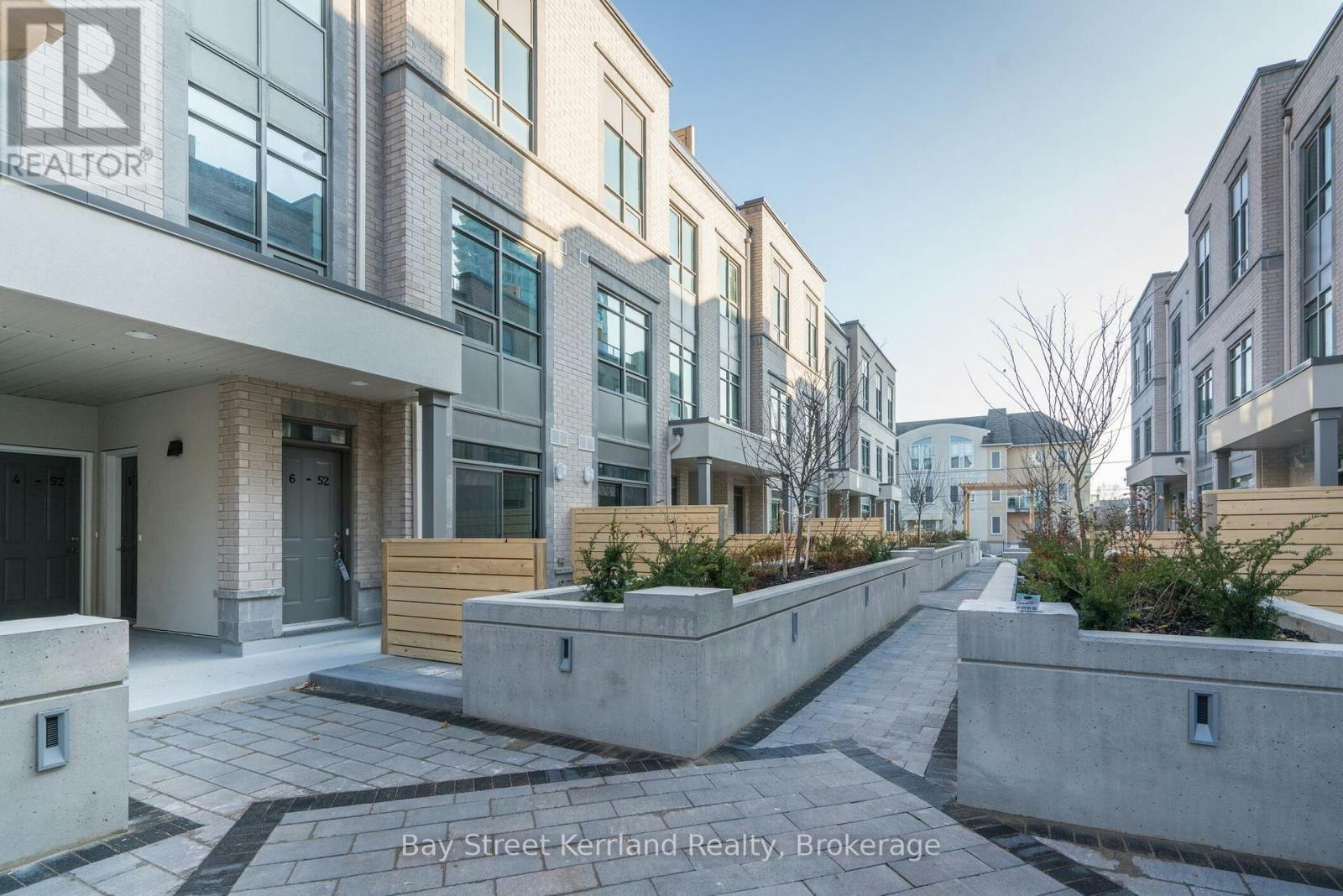 5-52 Holmes Avenue W, Toronto, ON, M2N 0J9 - 2