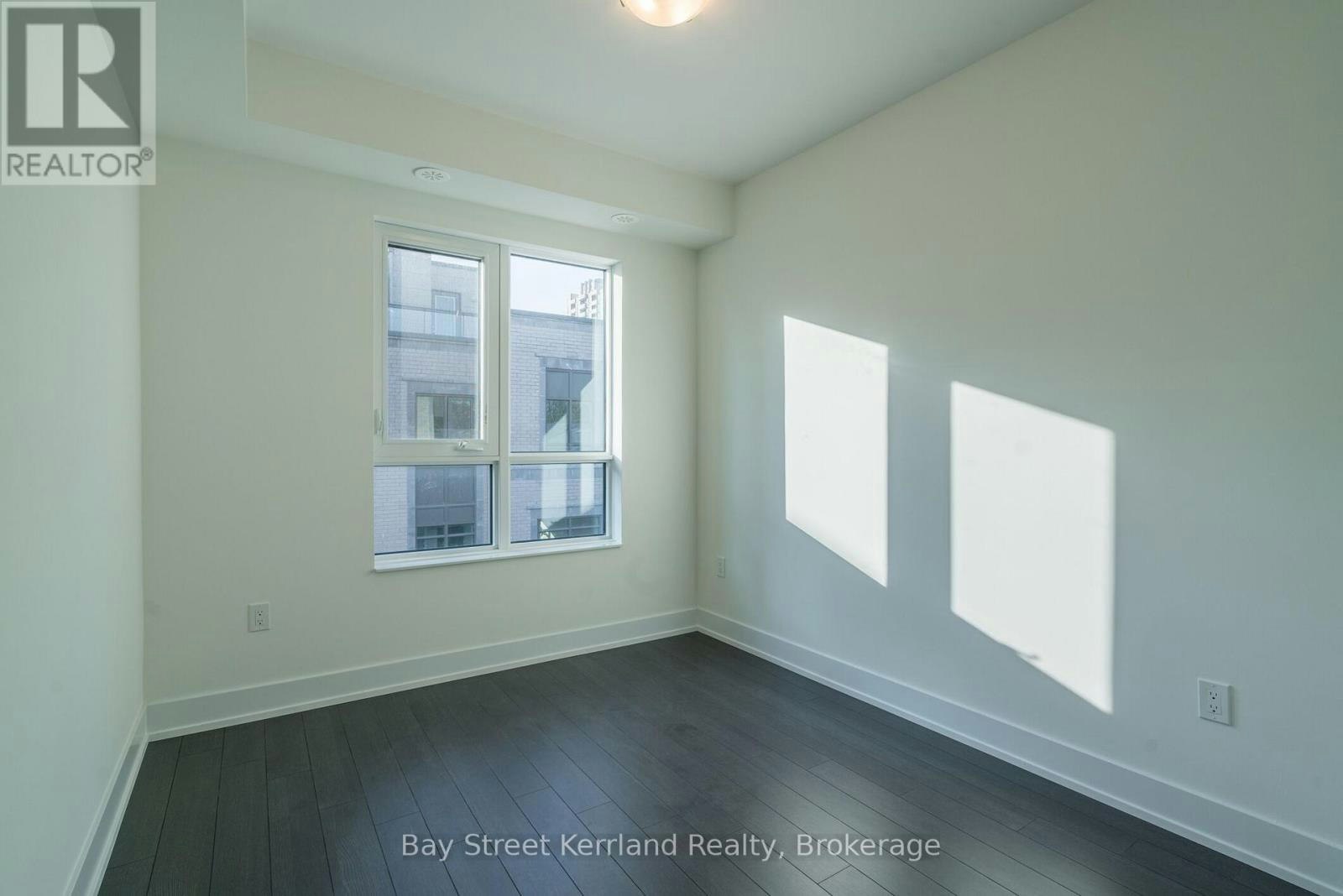 5-52 Holmes Avenue W, Toronto, ON, M2N 0J9 - 8