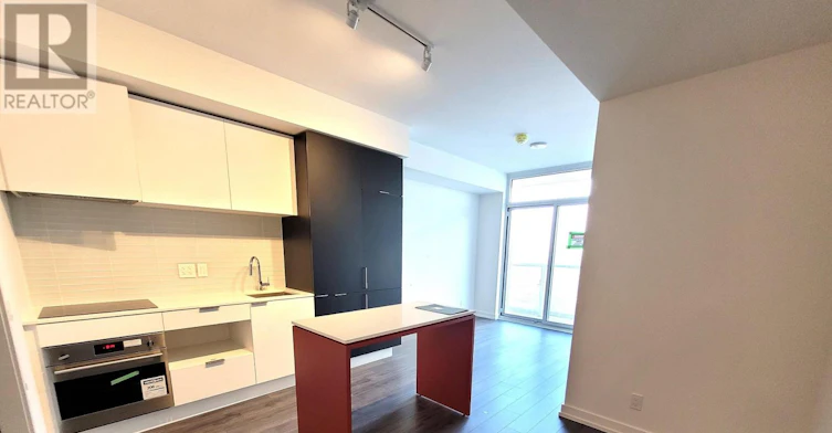 1701-33 Helendale Avenue, Toronto, ON, M4R 0A4 - 3