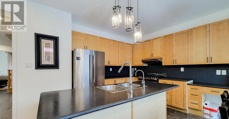 913 Mcewan Drive, Milton, ON, L9T 0L4 - 12