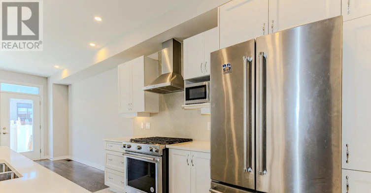 276 Avro Circle, Ottawa, ON, K1K 3X8 - 8