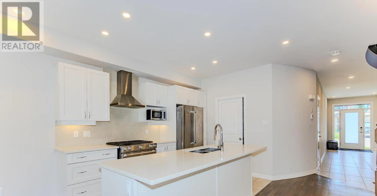 276 Avro Circle, Ottawa, ON, K1K 3X8 - 7