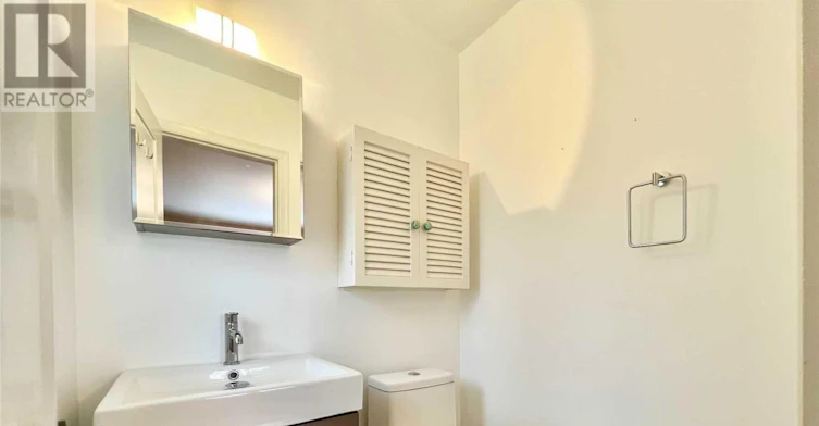 25 Dunlace Drive, Toronto, ON, M2L 2R8 - 11