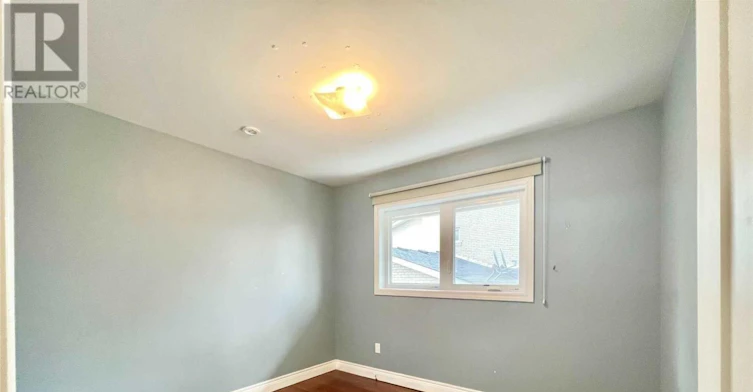 25 Dunlace Drive, Toronto, ON, M2L 2R8 - 8