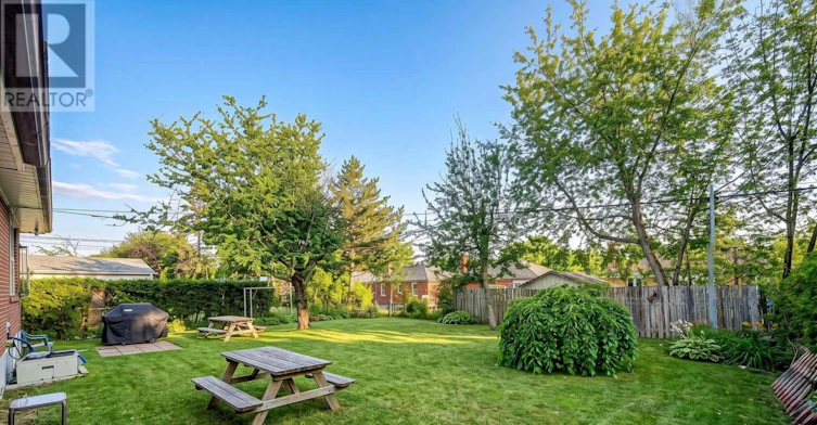 26 Benway Drive, Toronto, ON, M9W 1Z3 - 33
