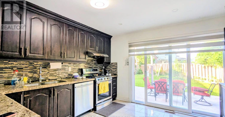 4 Gervais Drive, Brampton, ON, L6Y 2Z2 - 12