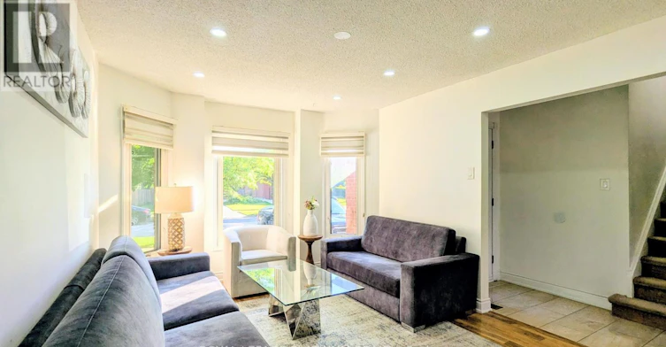 4 Gervais Drive, Brampton, ON, L6Y 2Z2 - 10
